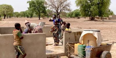 Jak budujemy studnie w Afryce, które działają przez pokolenia